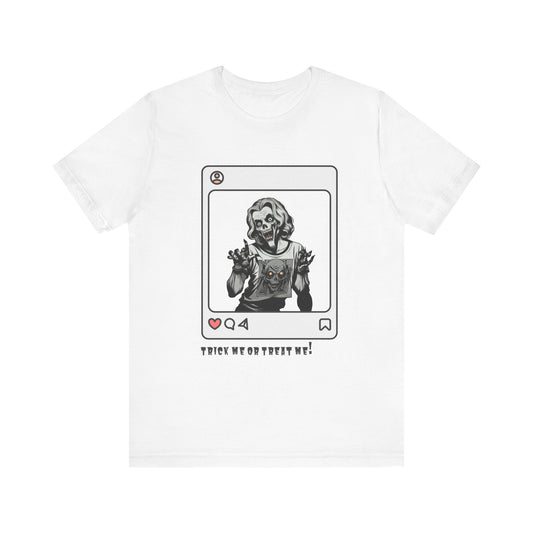 Retro Chilling Zombie Hand T-Shirt | Horror Tee | Halloween Vibes Tee